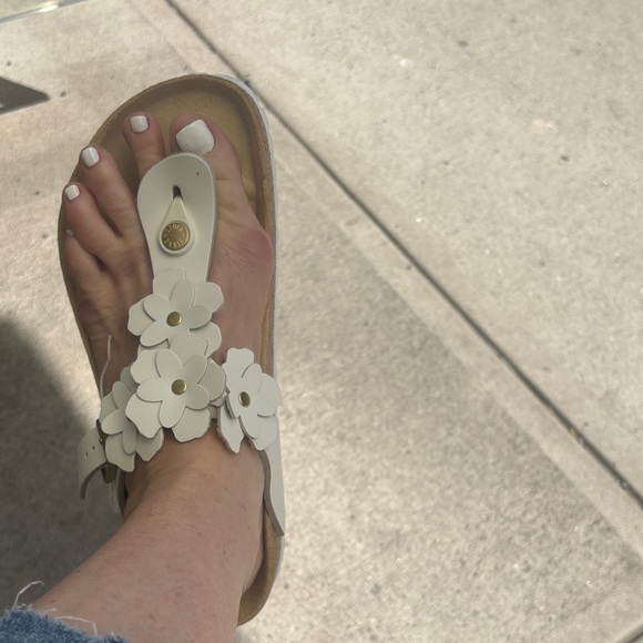 Birkenstock White Floral Sandals Size 9 - Picture 4 of 4